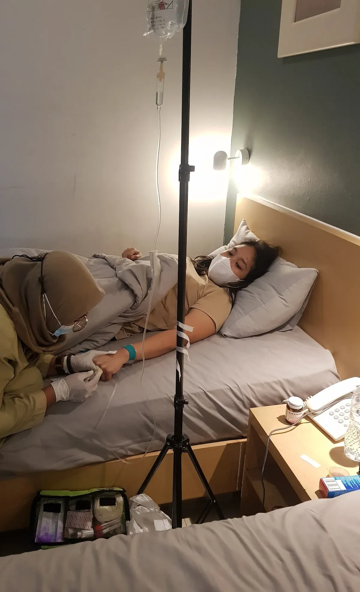 Angga Paramartha - Infus dan Injeksi Vitamin